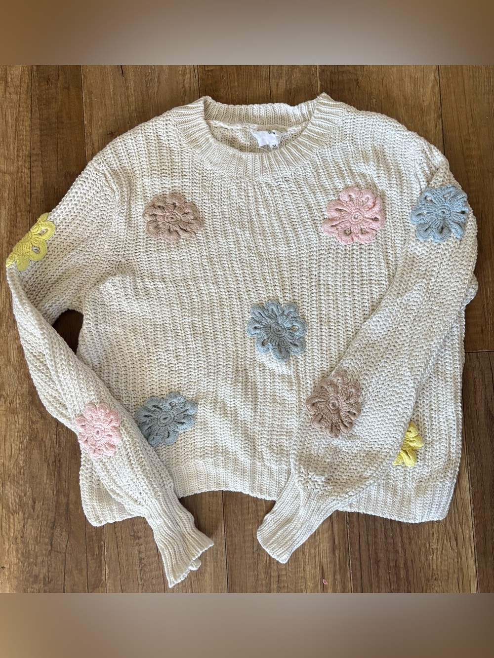 Willow & Wind Knit Floral Sweater M